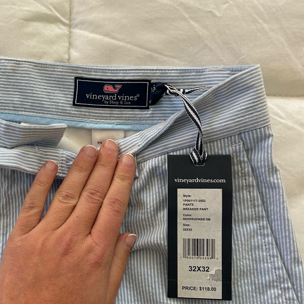 Vineyard Vines Seer Sucker Breaker Pant - Picture 2 of 7